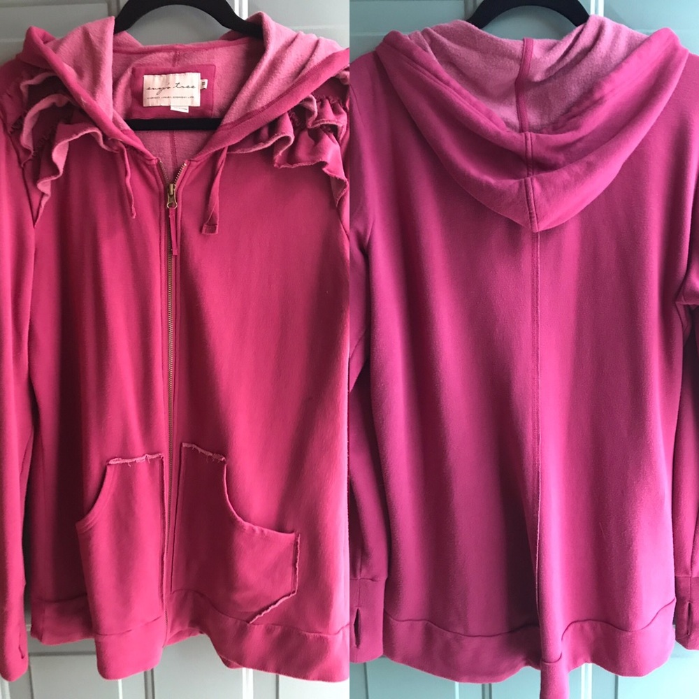 Evy’s Tree Reece Hoodie